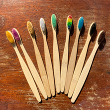 Load image into Gallery viewer, Bamboo Toothbrushes - Non plastic and great to use (10 Pack)
